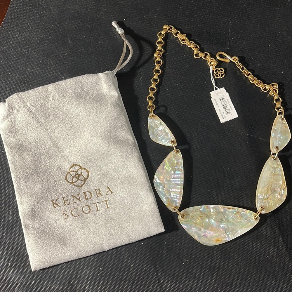 KENDRA SCOTT McKenna White Abalone Vintage Gold Tone Necklace w/Pouch NWT $168